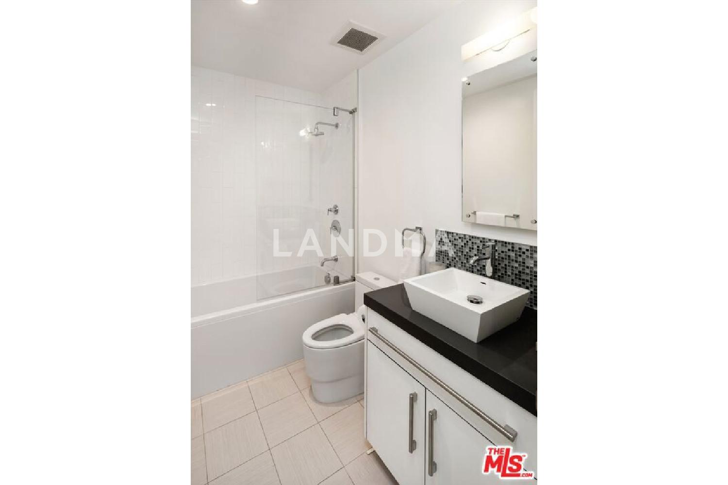 928 N Croft Avenue #301 官网图片 16