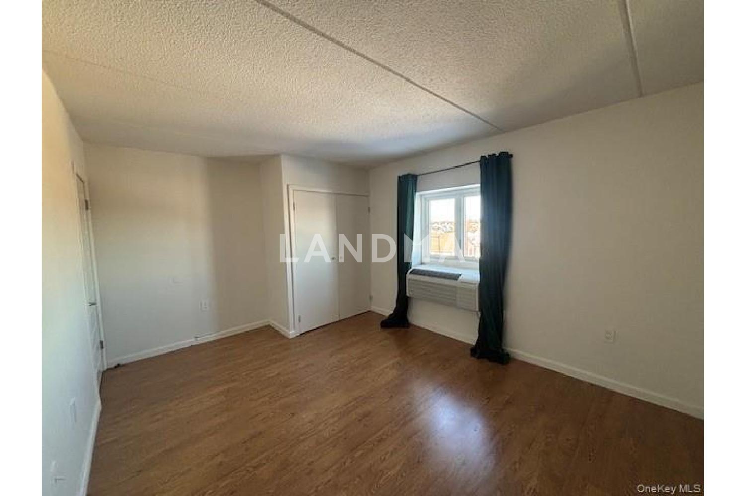 205 Mineola Boulevard  Unit 4D 官网图片 14