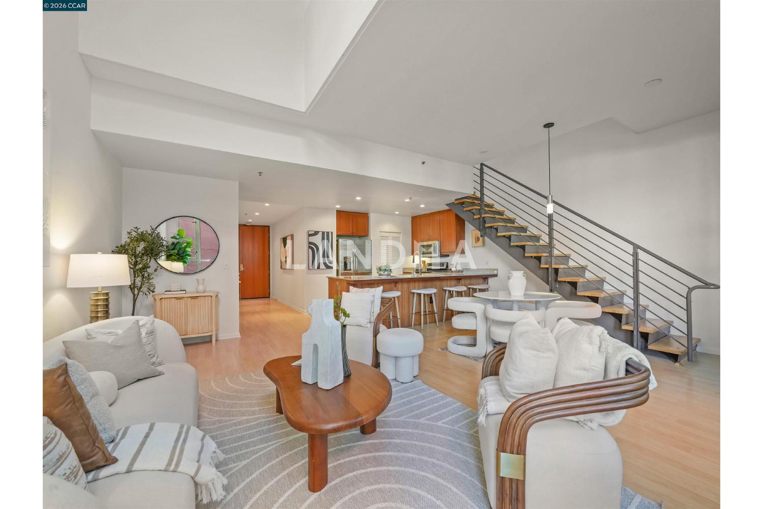 5855 Horton Street #526 官网图片 2