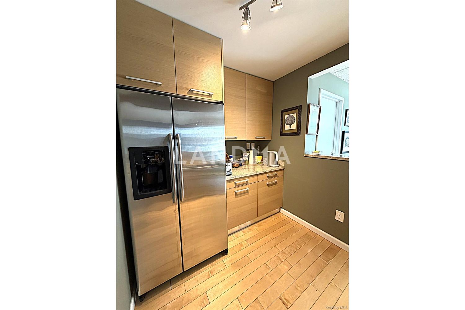 1155 Warburton Avenue  Unit 9T 官网图片 6