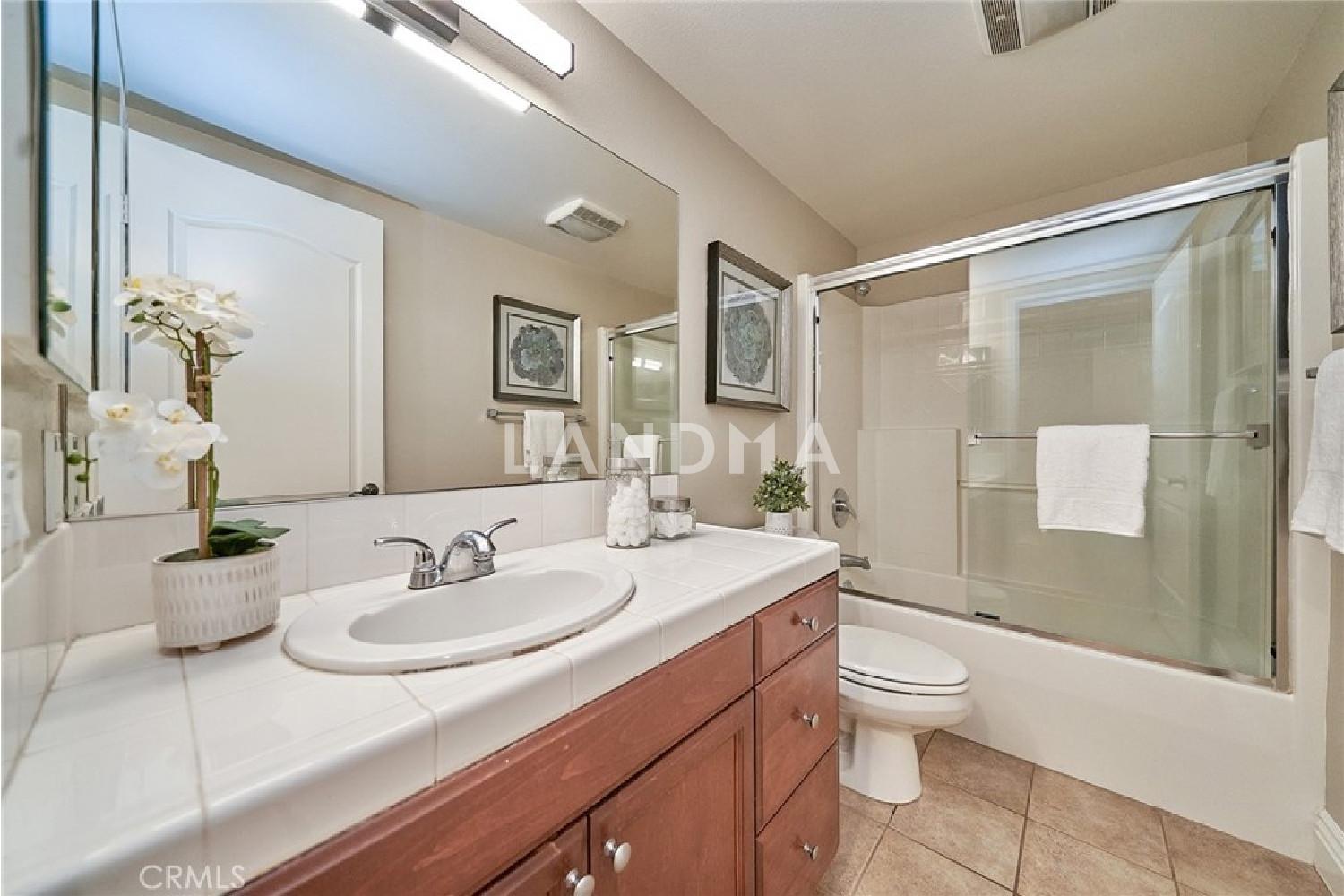 681 S Norton Avenue #107 官网图片 27