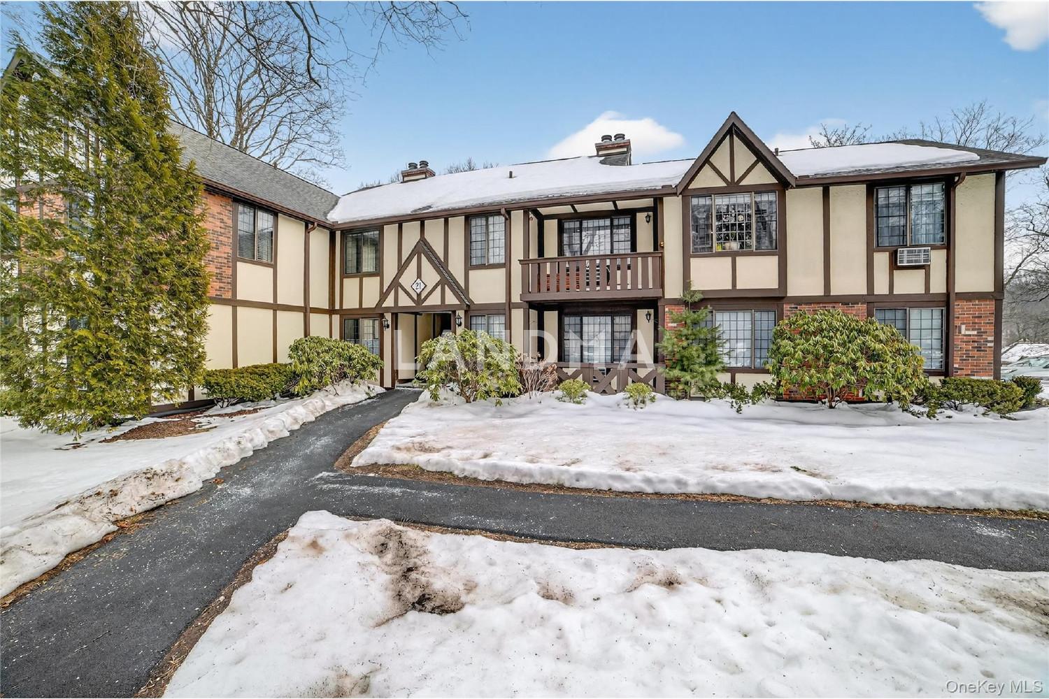 21 Foxwood Drive  Unit 8 官网图片 2