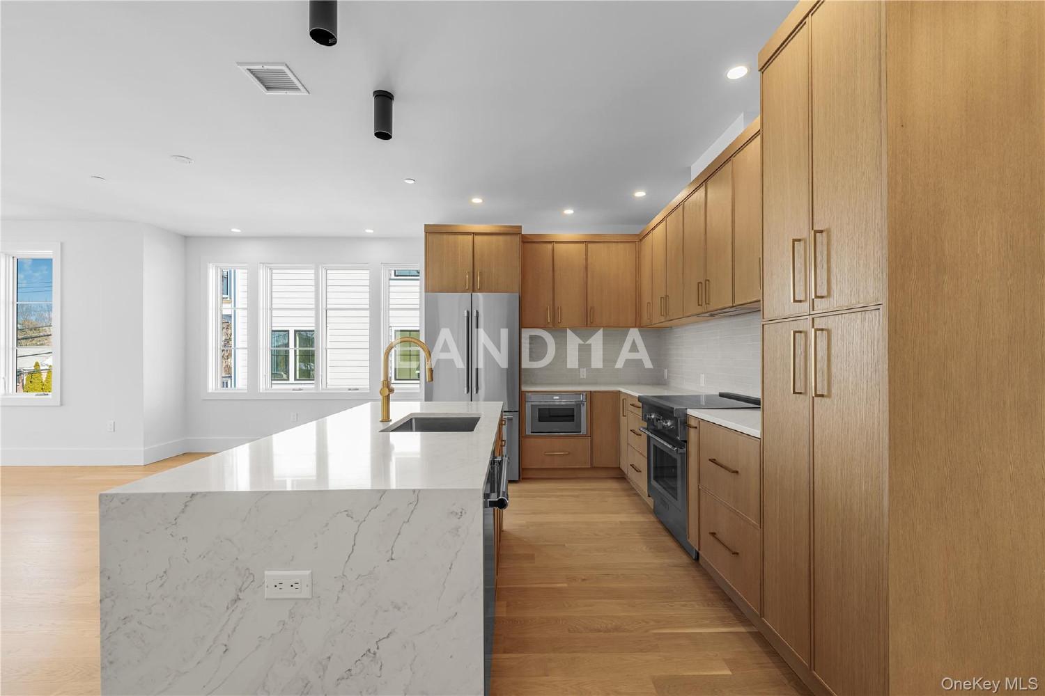 156 Palisade Street  Unit C 官网图片 4