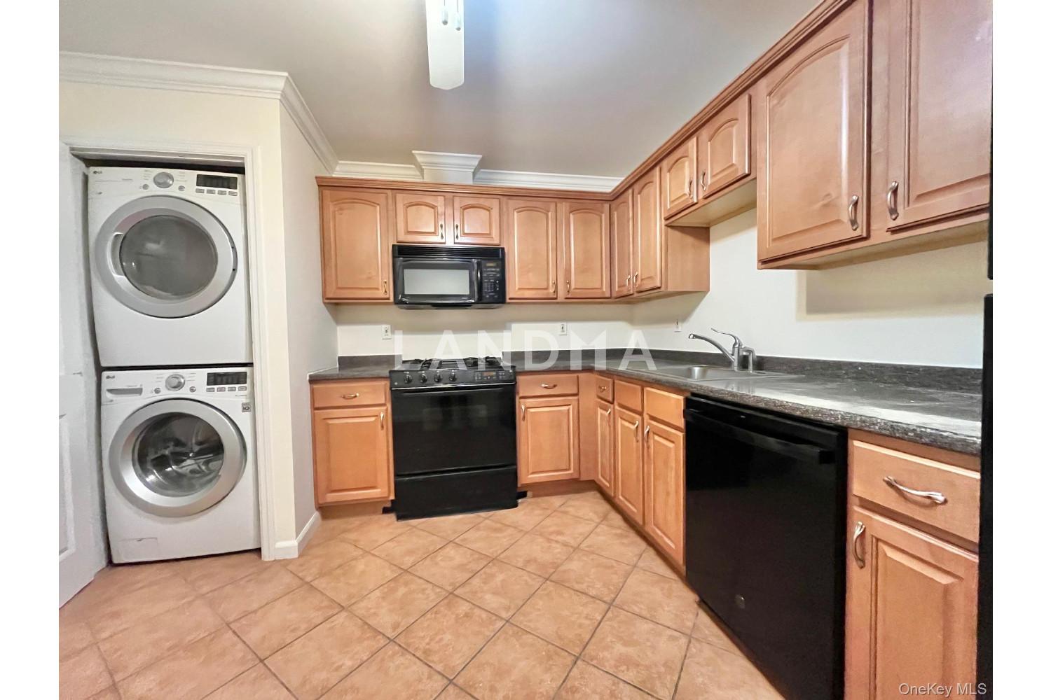 153 Montgomery Avenue  Unit B 官网图片 2