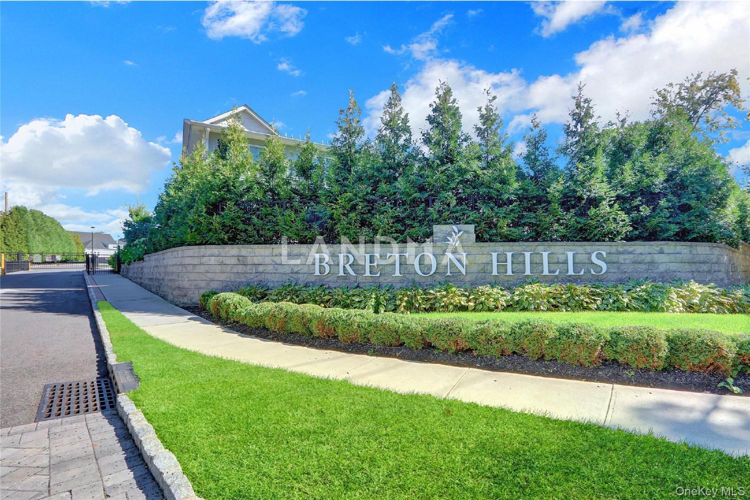 704 Breton Way  Unit 704