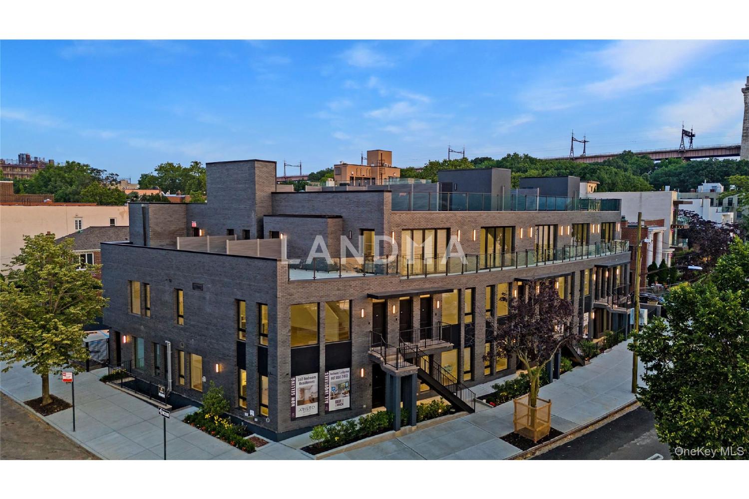 21-31 Shore Boulevard  Unit 3
