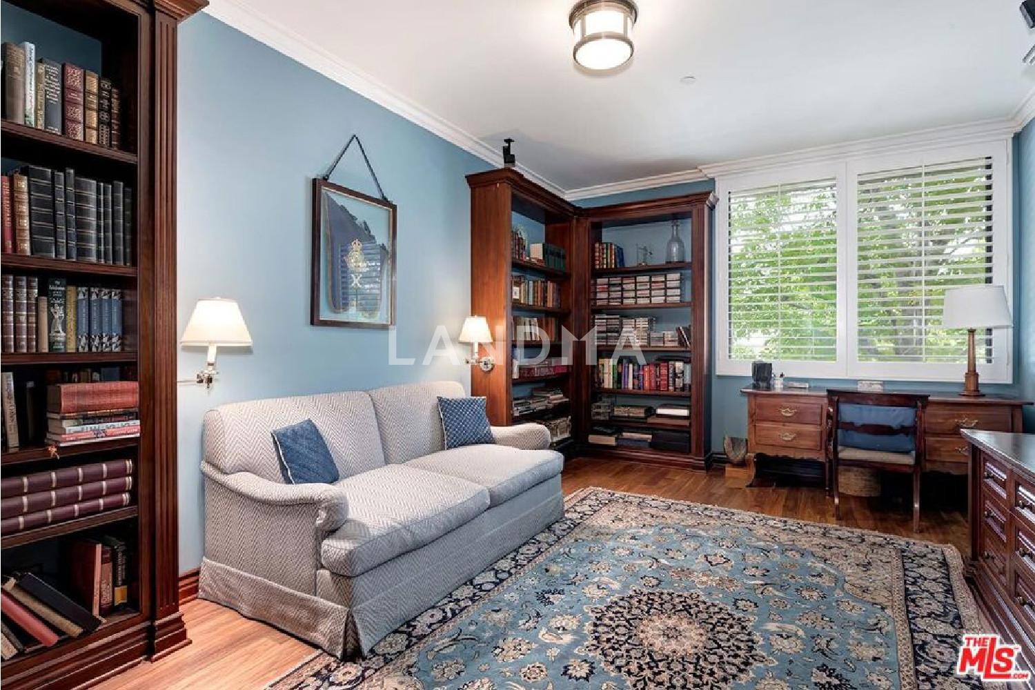 300 N Swall Drive #107 官网图片 6