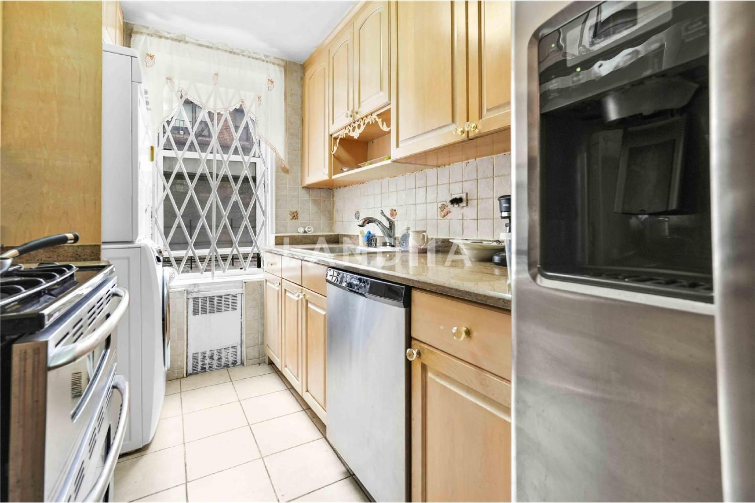 42-25 80th Street  Unit 1F 官网图片 14