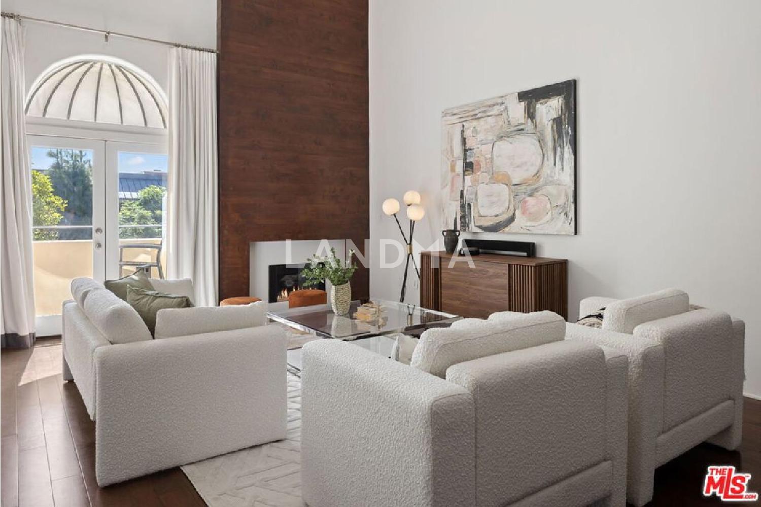 12011 Goshen Avenue #301 官网图片 5