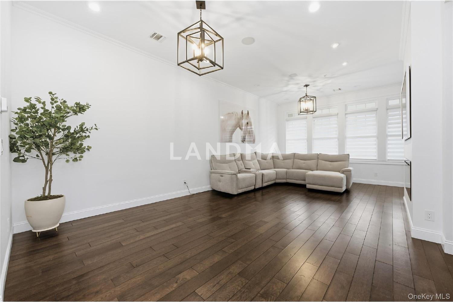 428 Trotting Lane  Unit 428 官网图片 8