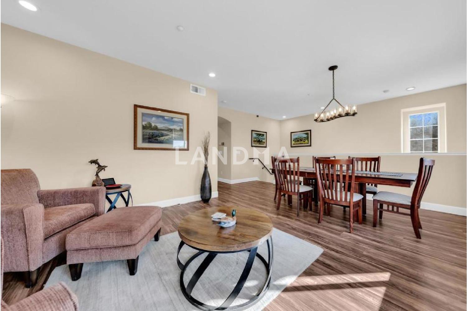 303 Mullinix Way 官网图片 13