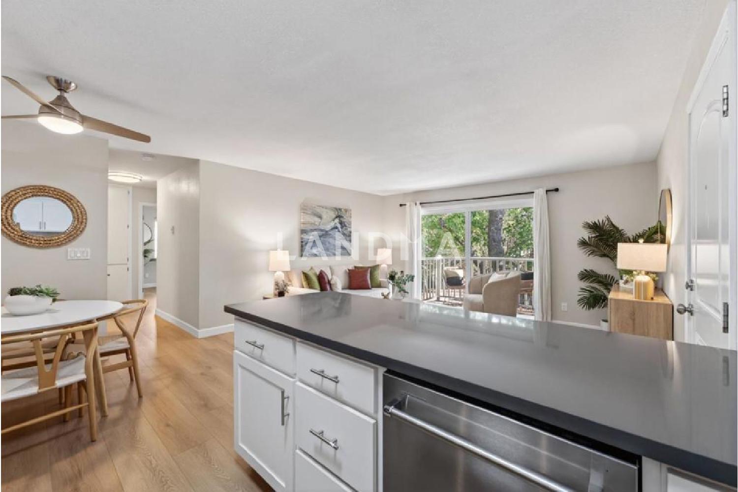 755 14th Avenue #216 官网图片 12