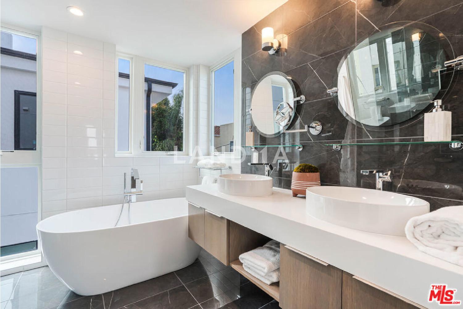 1729 S Barrington Avenue #2 官网图片 18