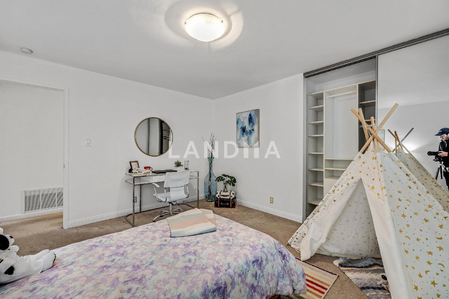 1120 Hollywood Ave #1 官网图片 26