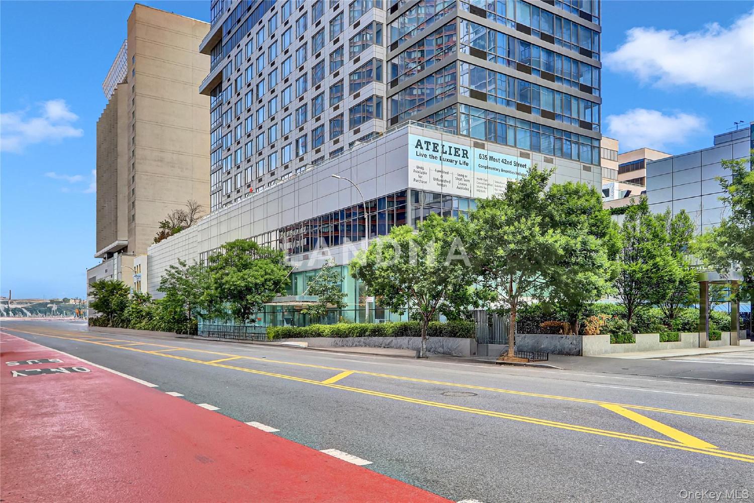 635 W 42nd Street  Unit 7A