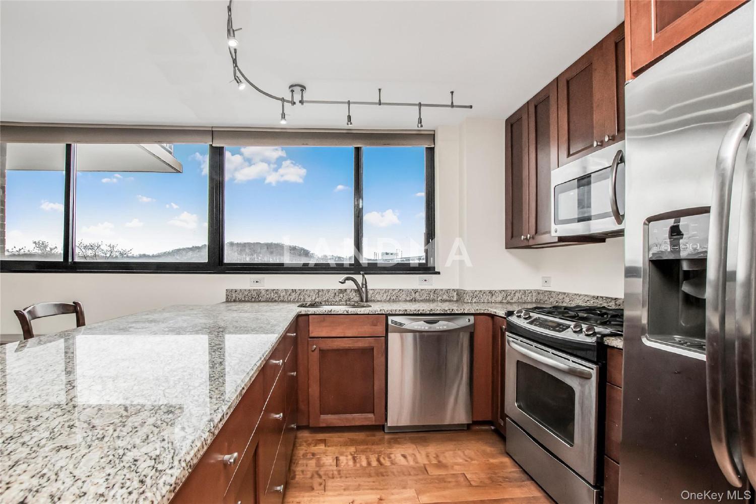 2287 Johnson Avenue  Unit 6A 官网图片 6