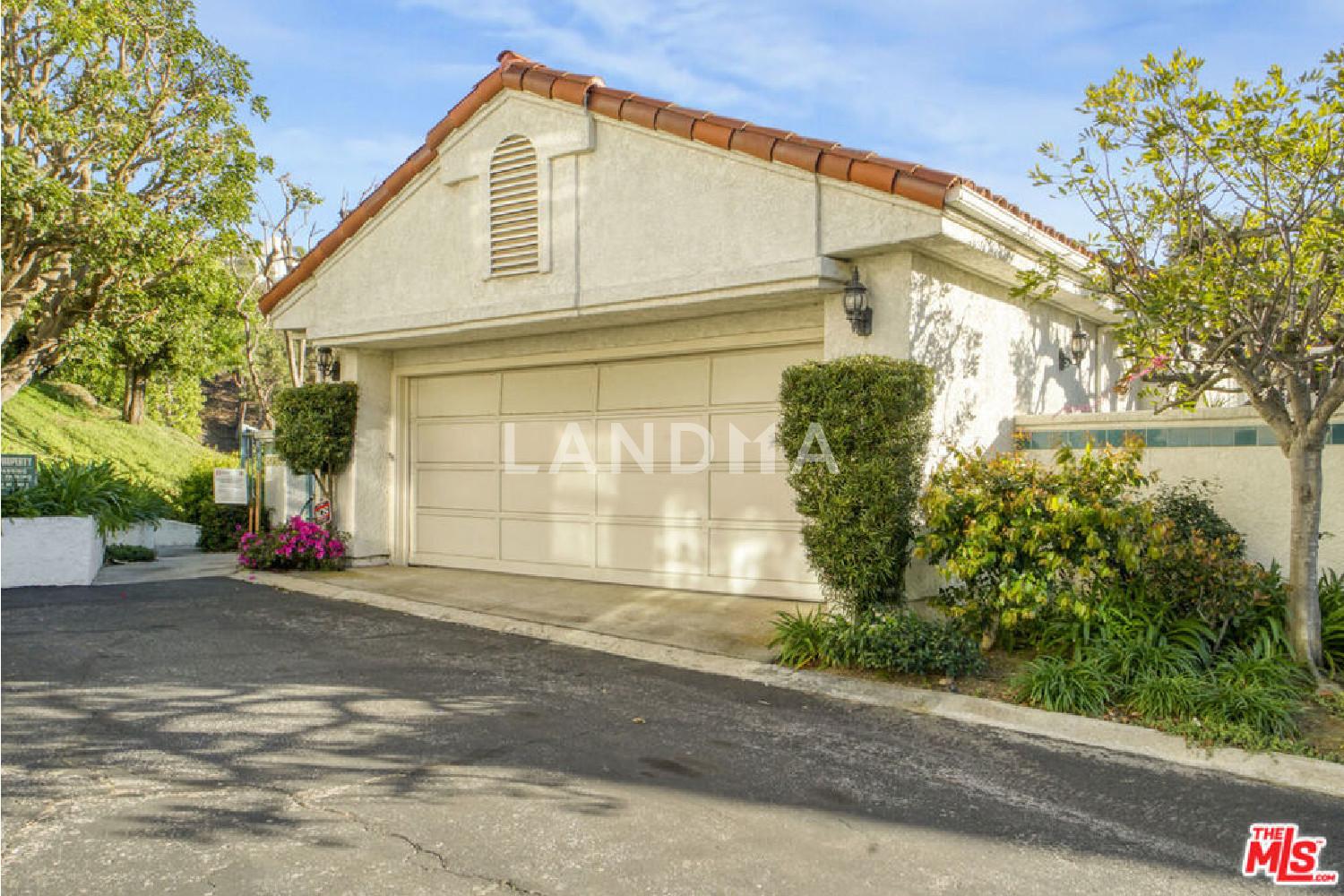2020 Palisades Drive