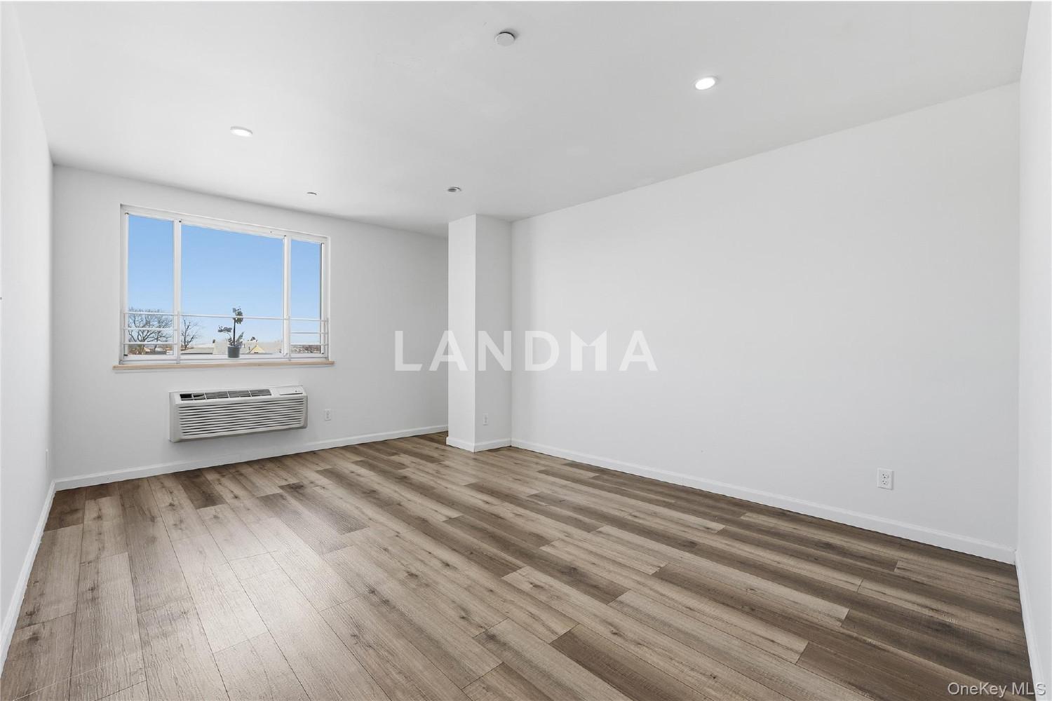 106-07 Northern Boulevard  Unit 5B 官网图片 7