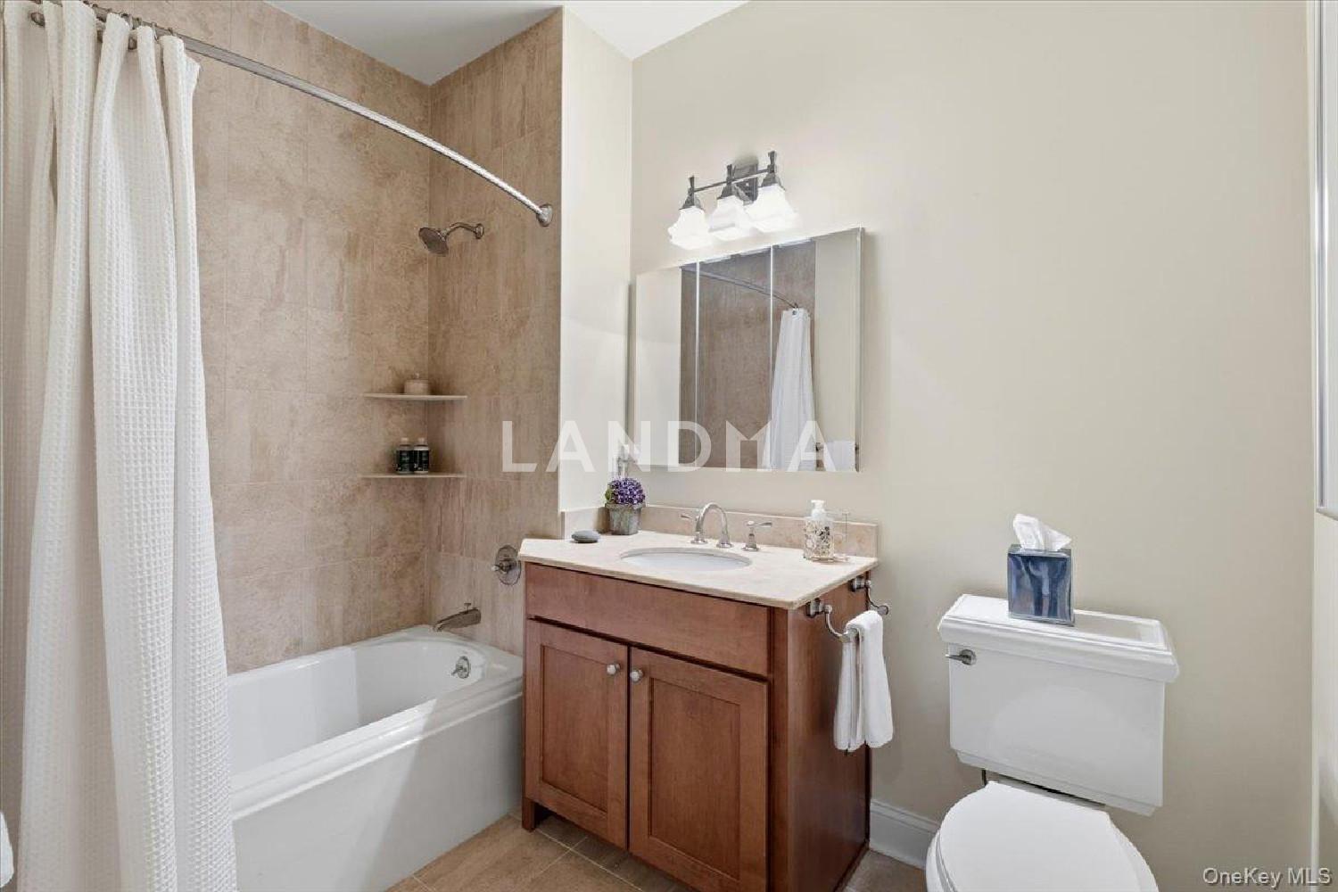 1 Christie Place  Unit 207 E 官网图片 10