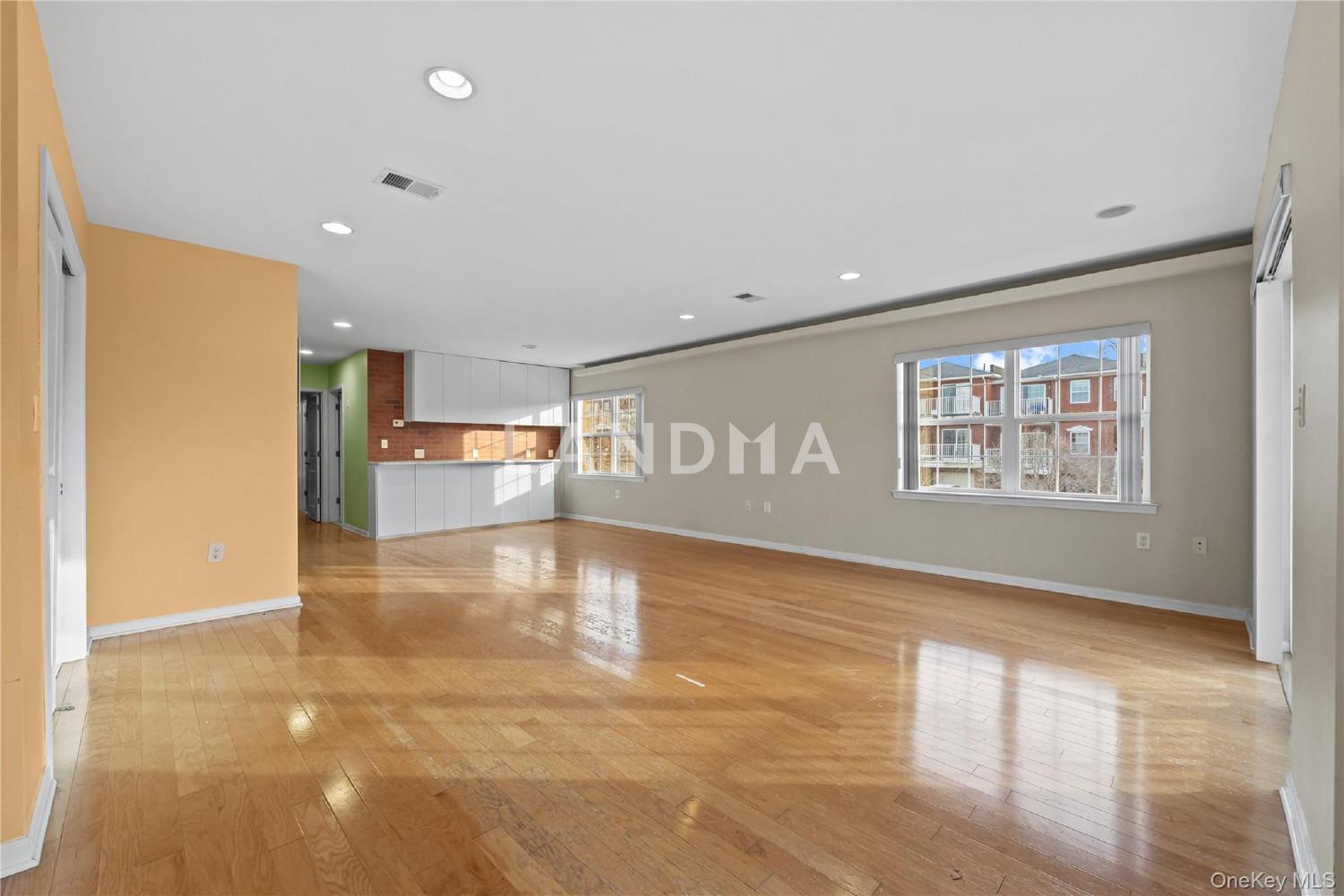 223 Constitution Place  Unit A 官网图片 3