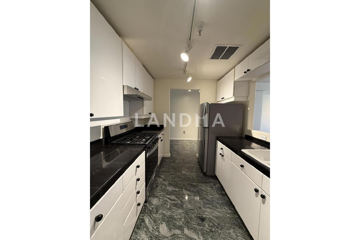 200 Sheridan Avenue #208 官网图片 5
