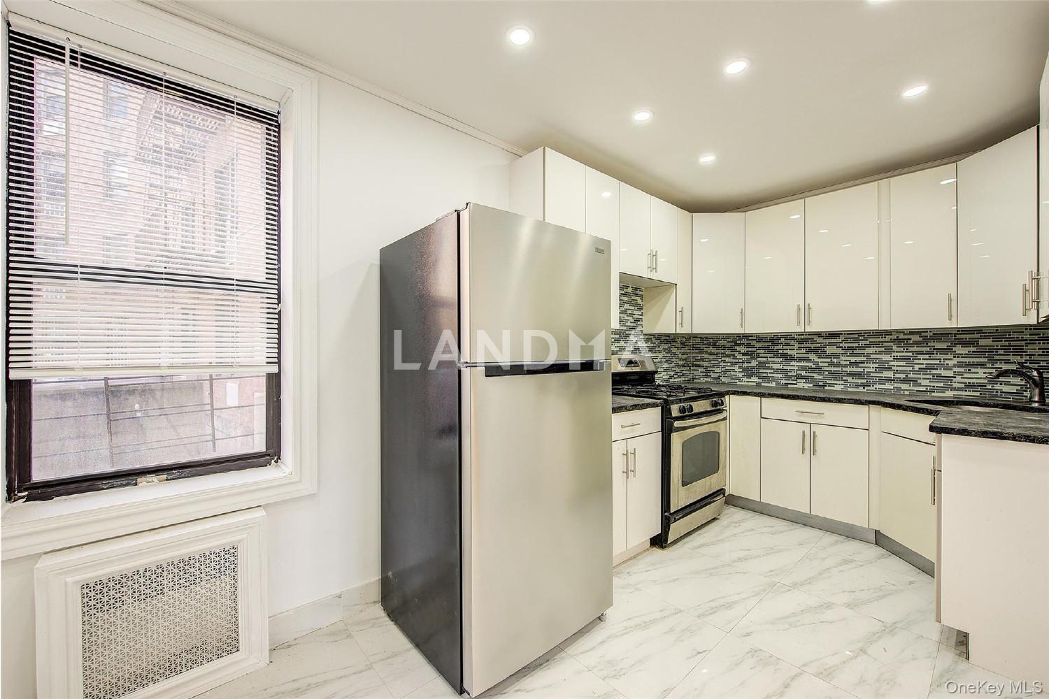 100-25 Queens Boulevard  Unit 2R 官网图片 18