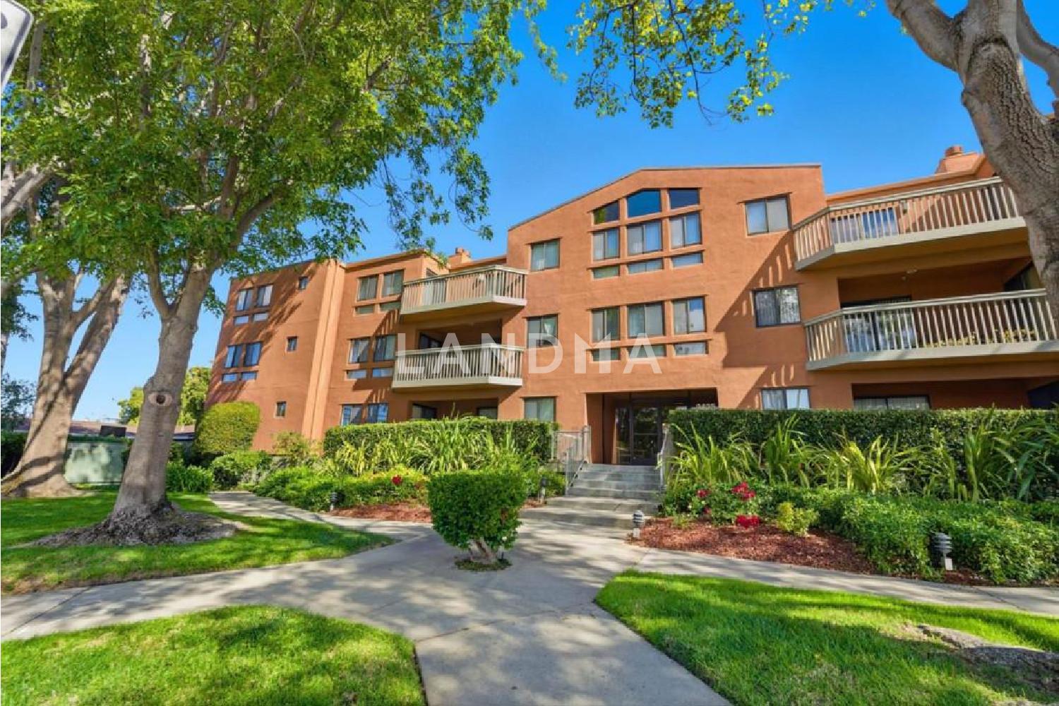 2425 S Norfolk Street #102 官网图片 22