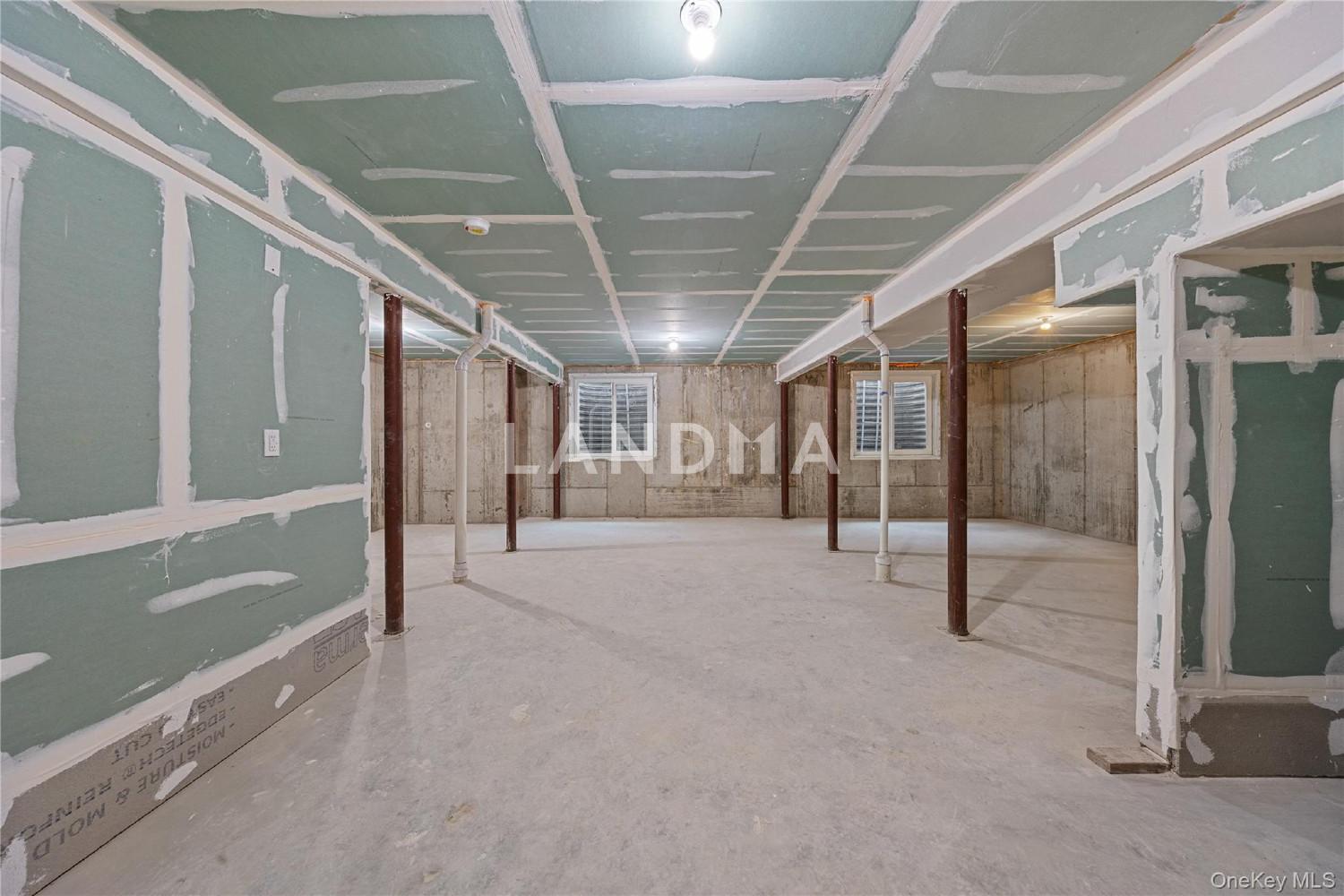 472 W Central Avenue  Unit 204 官网图片 31