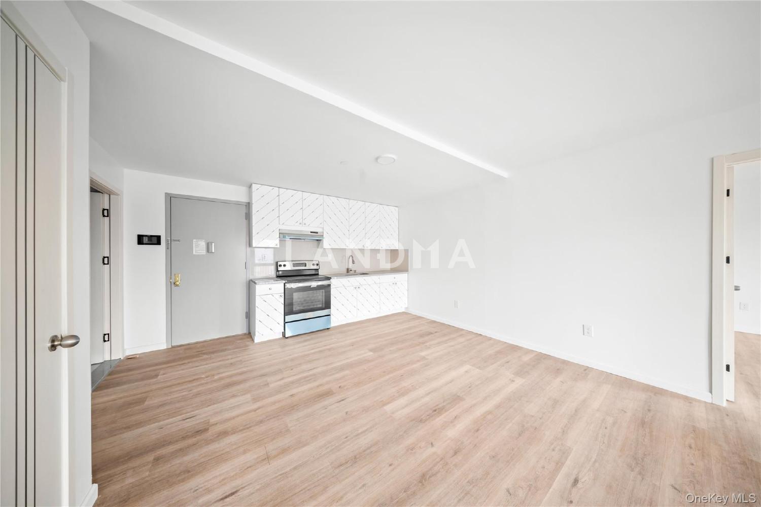 70-40 45 Avenue  Unit 7B 官网图片 4