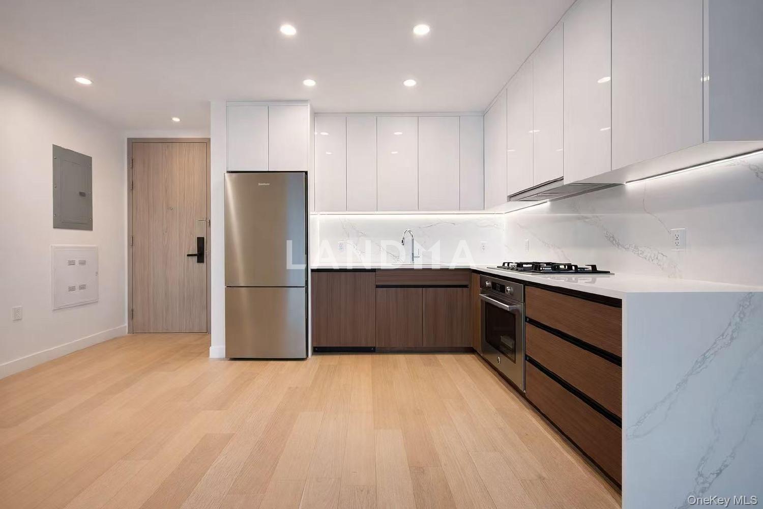 14449 Northern Boulevard  Unit 402