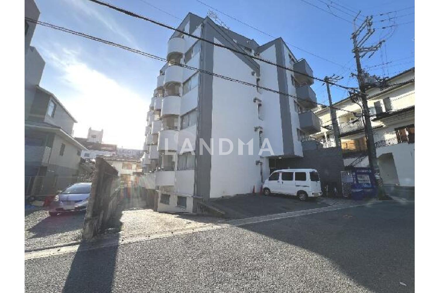 京都府京都市伏見区桃山町泰長老 一棟売りマンション 556.85㎡ 官网图片 4