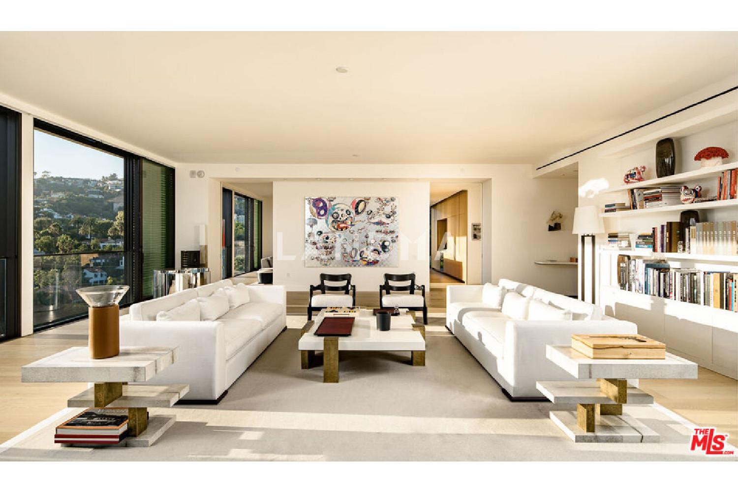 9040 Sunset Boulevard #1101