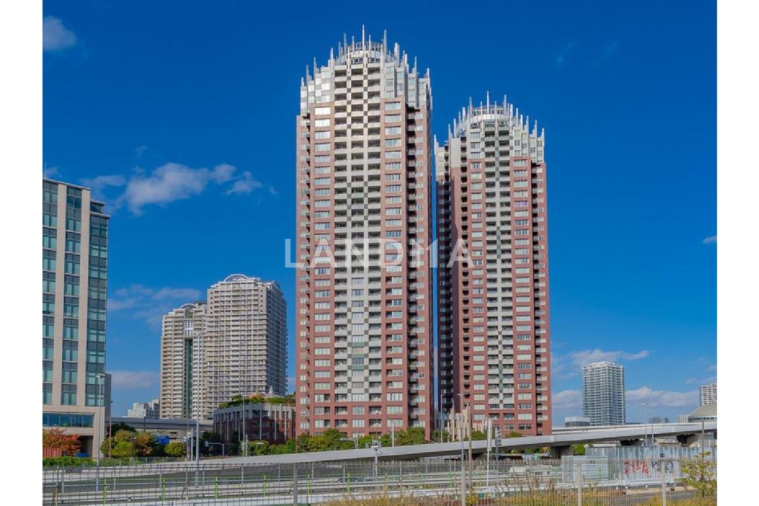THE TOWERS DA IBA EAST