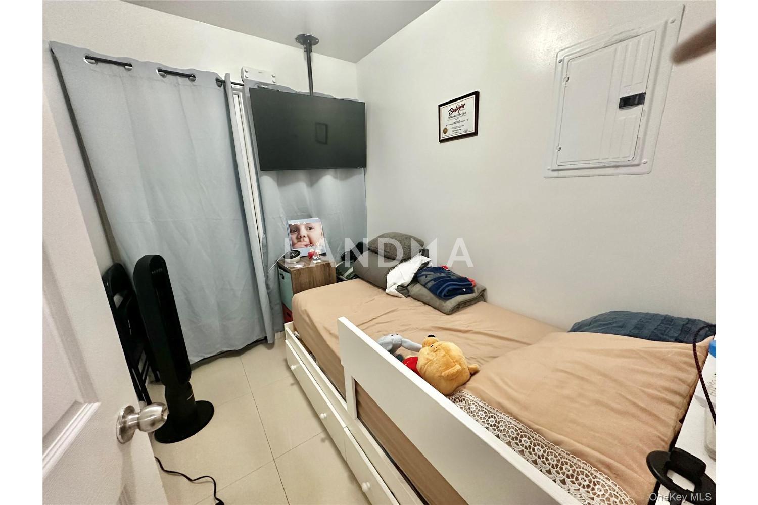 104-48 37th Drive  Unit 3A 官网图片 4