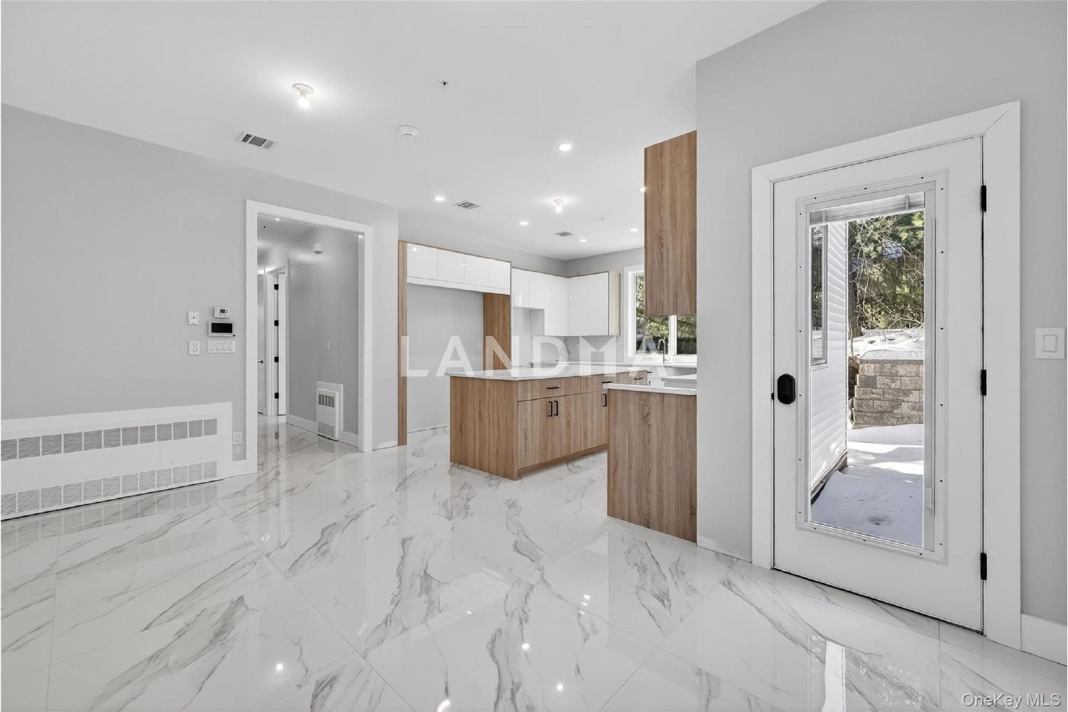 35 S Cole Avenue  Unit 202 官网图片 5