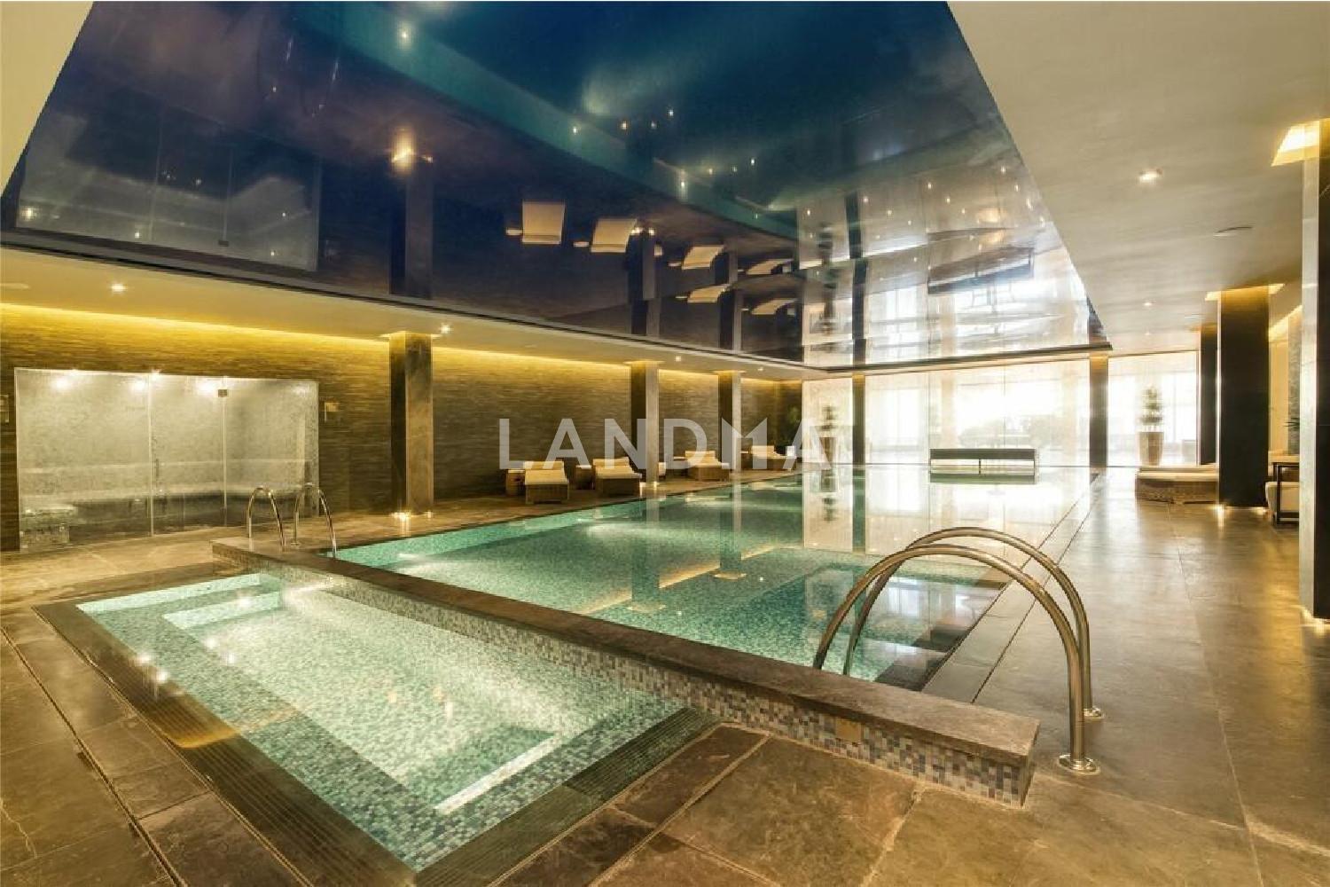 Holland House 官网图片 2