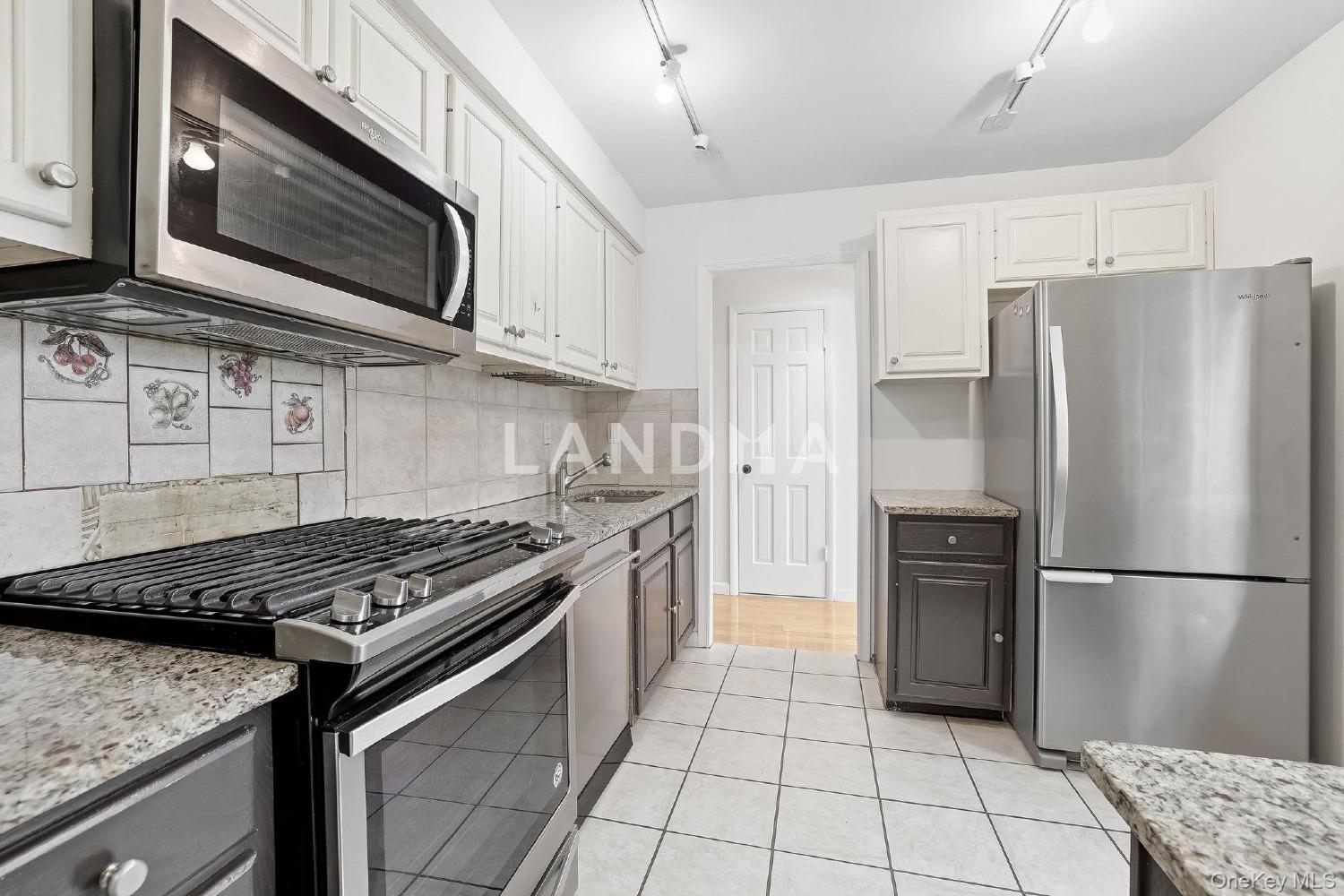 25 Barker Street  Unit 315 官网图片 17