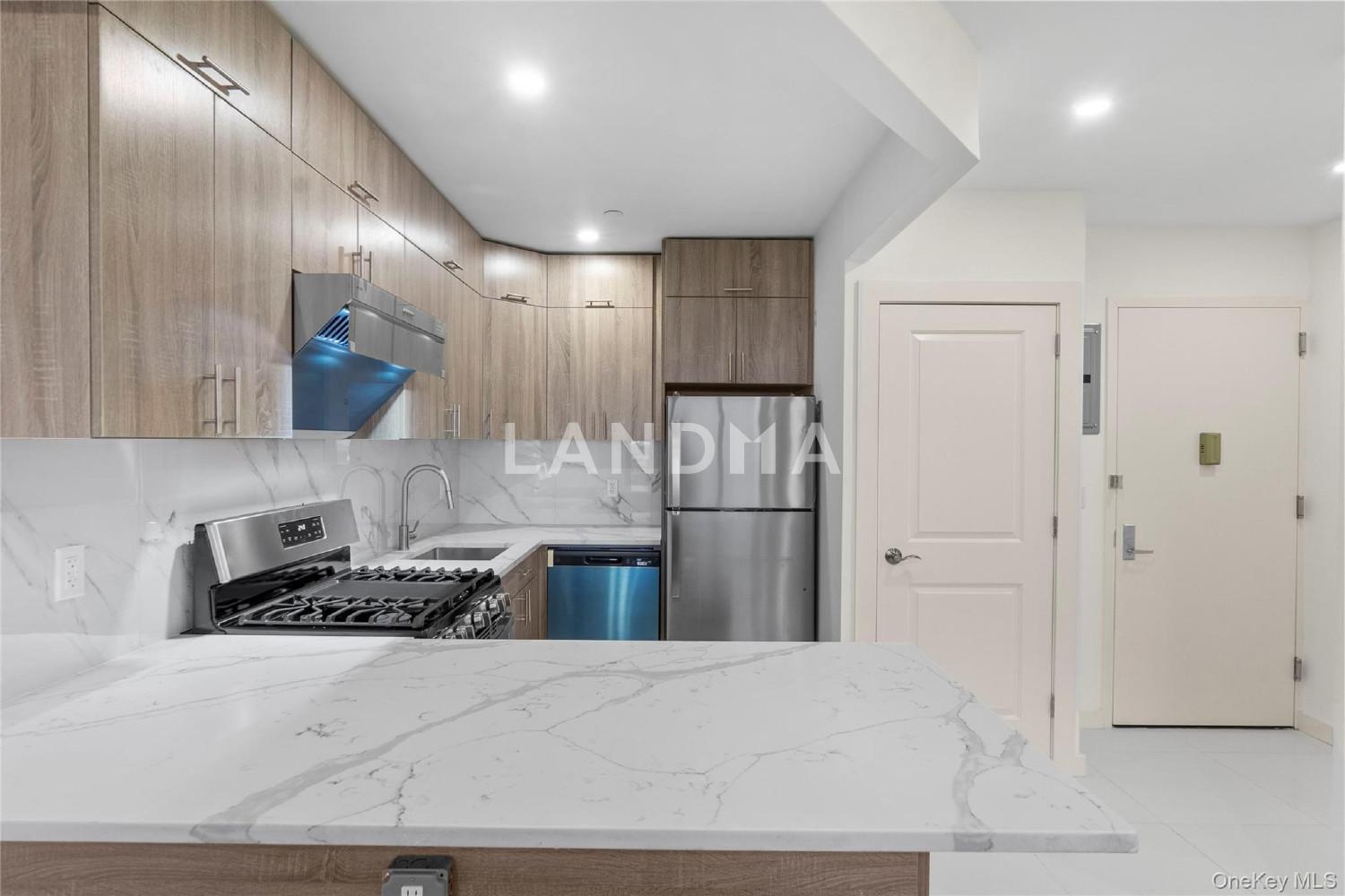 124-28 Queens Blvd.  Unit 12C 官网图片 5