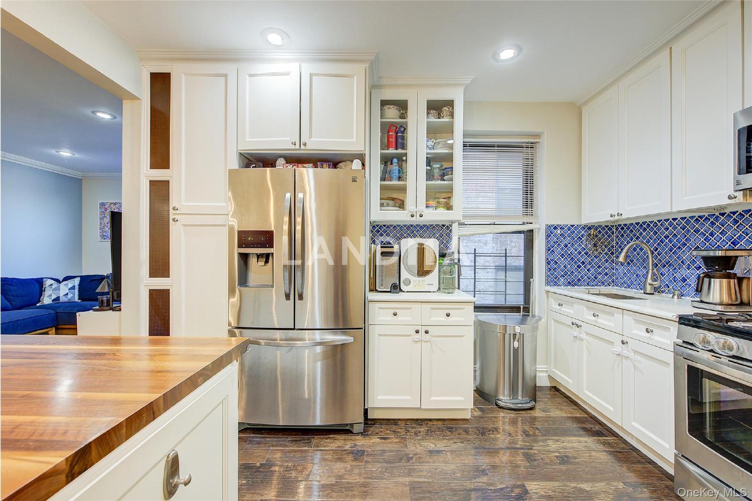 91-10 34th Avenue  Unit 3D 官网图片 5