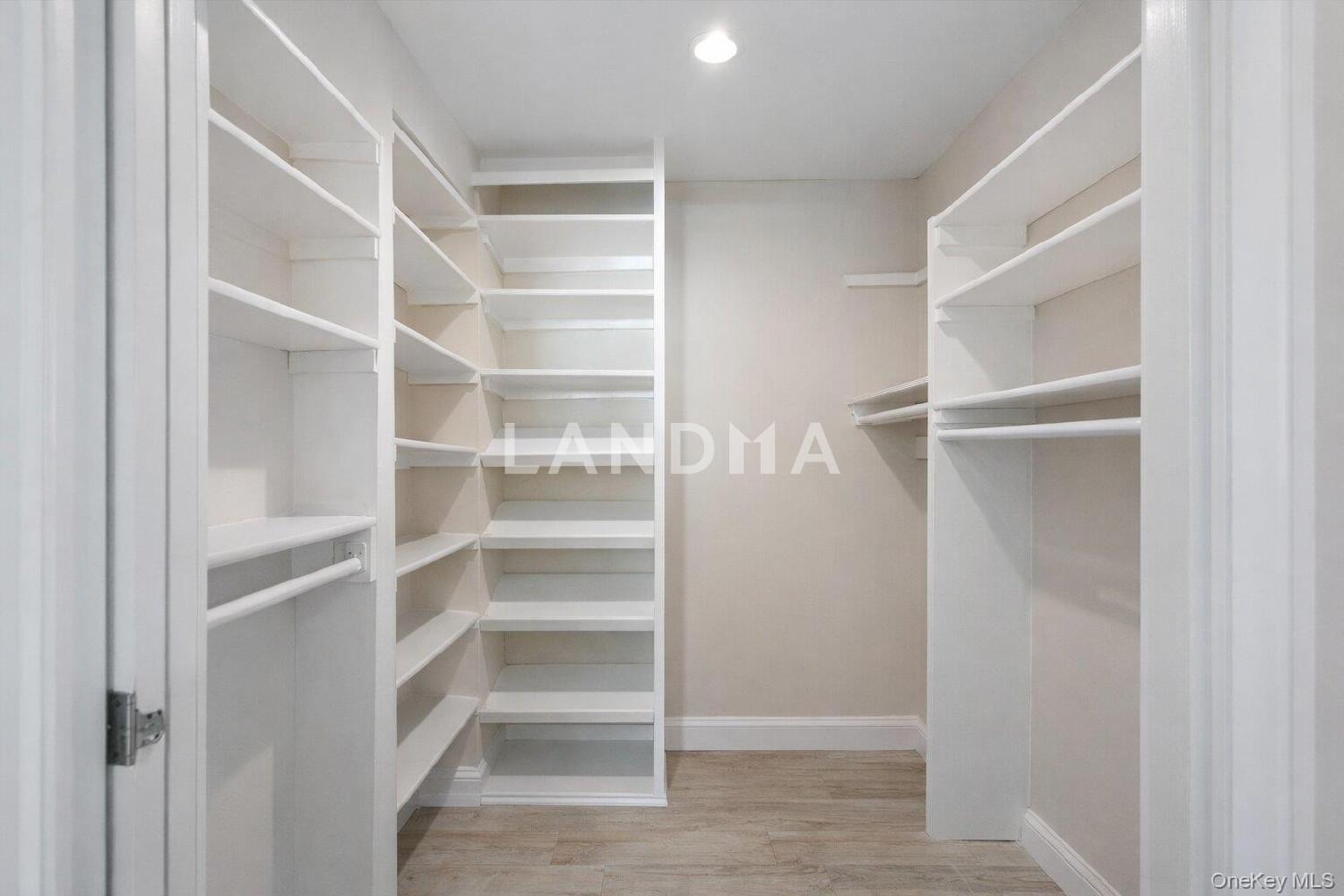 2 Richmond Road  Unit 2A 官网图片 8