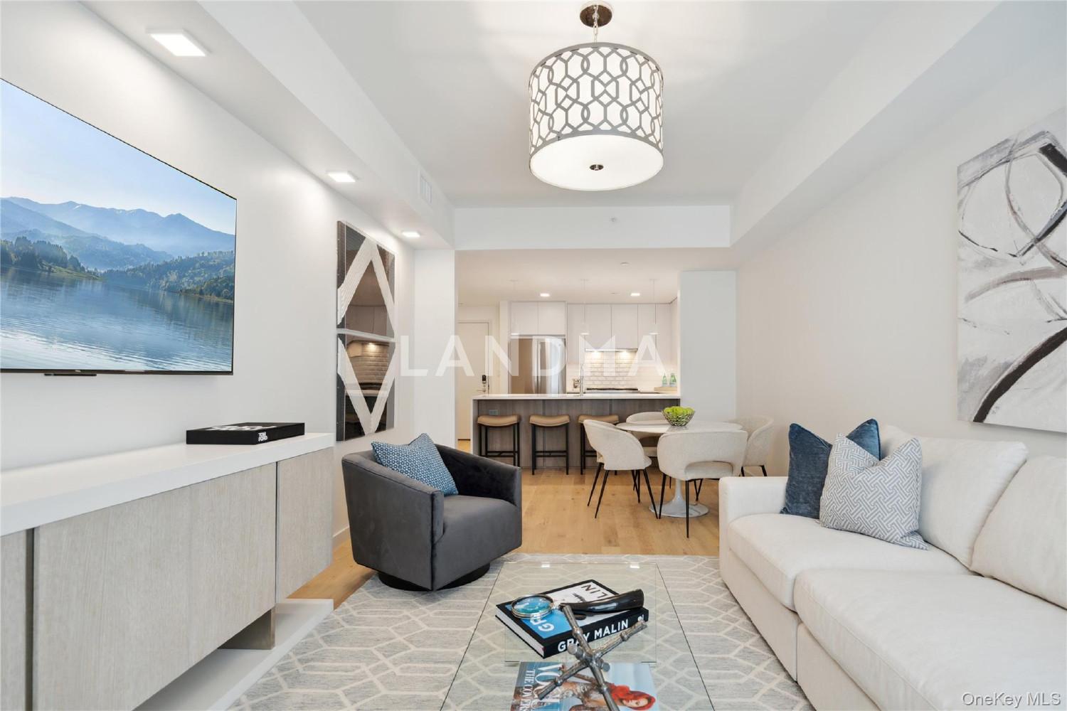 218 Middle Neck Road  Unit 302 官网图片 23