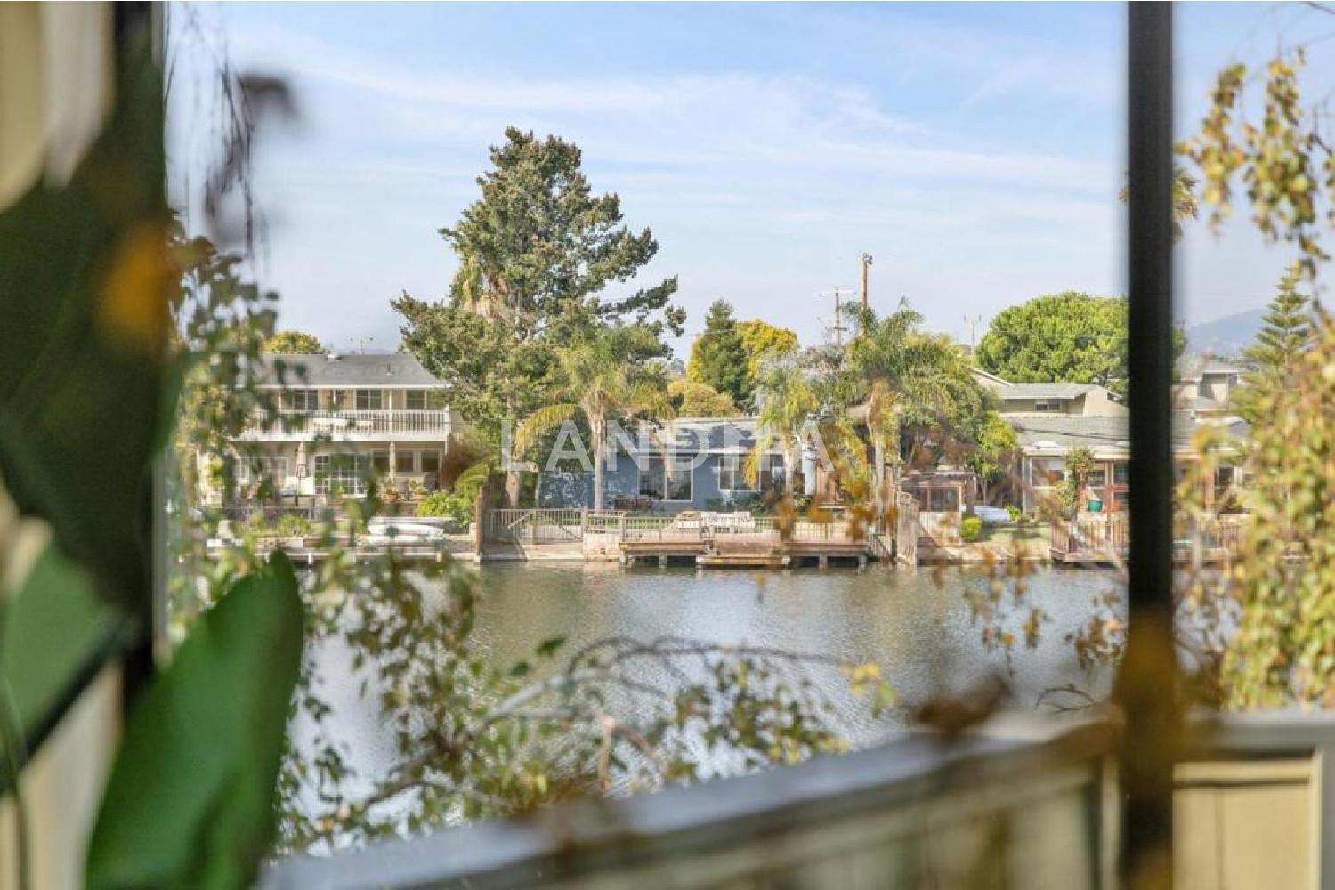 1016 Shoreline Drive 官网图片 13