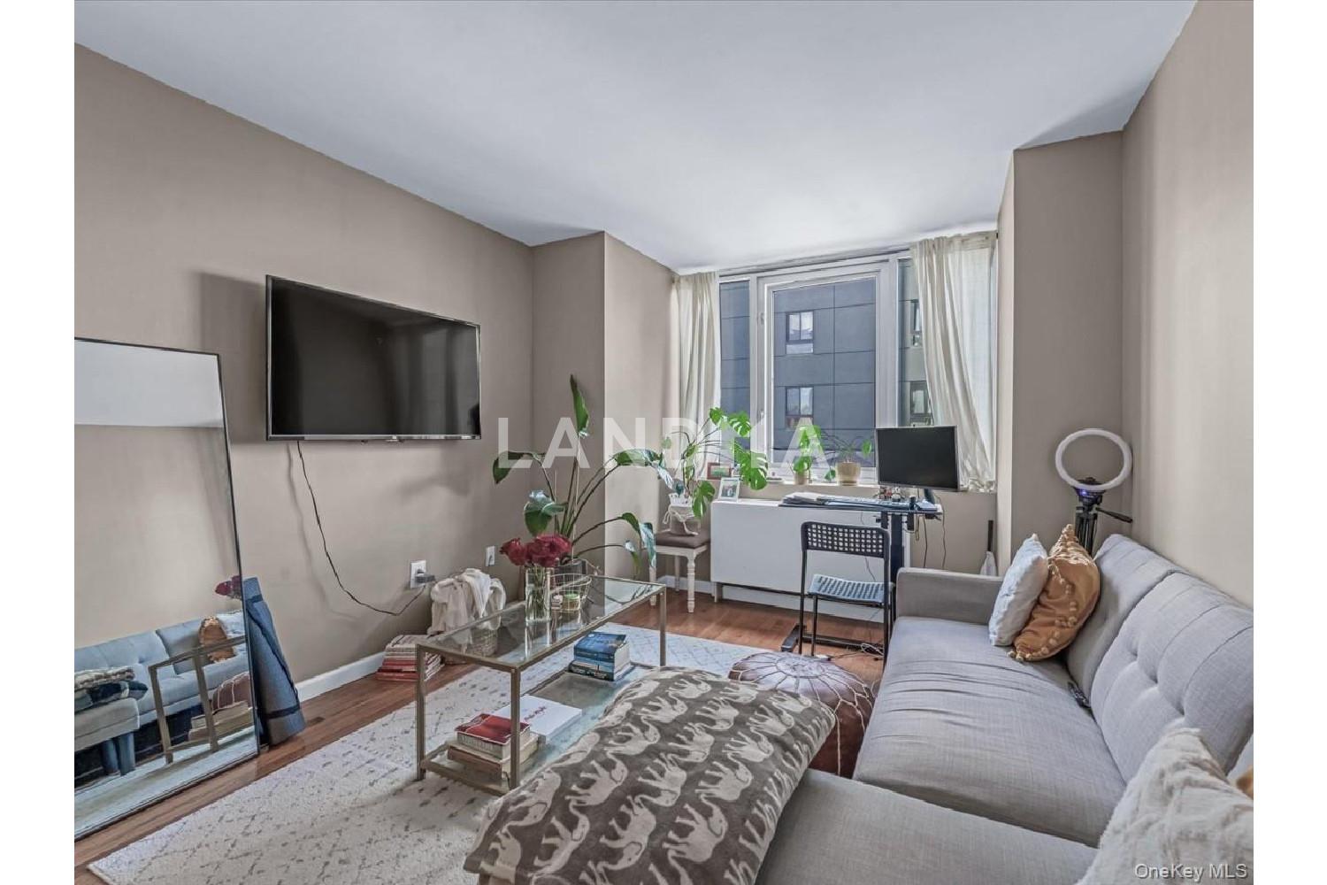 358 Grove Street  Unit 2E 官网图片 4