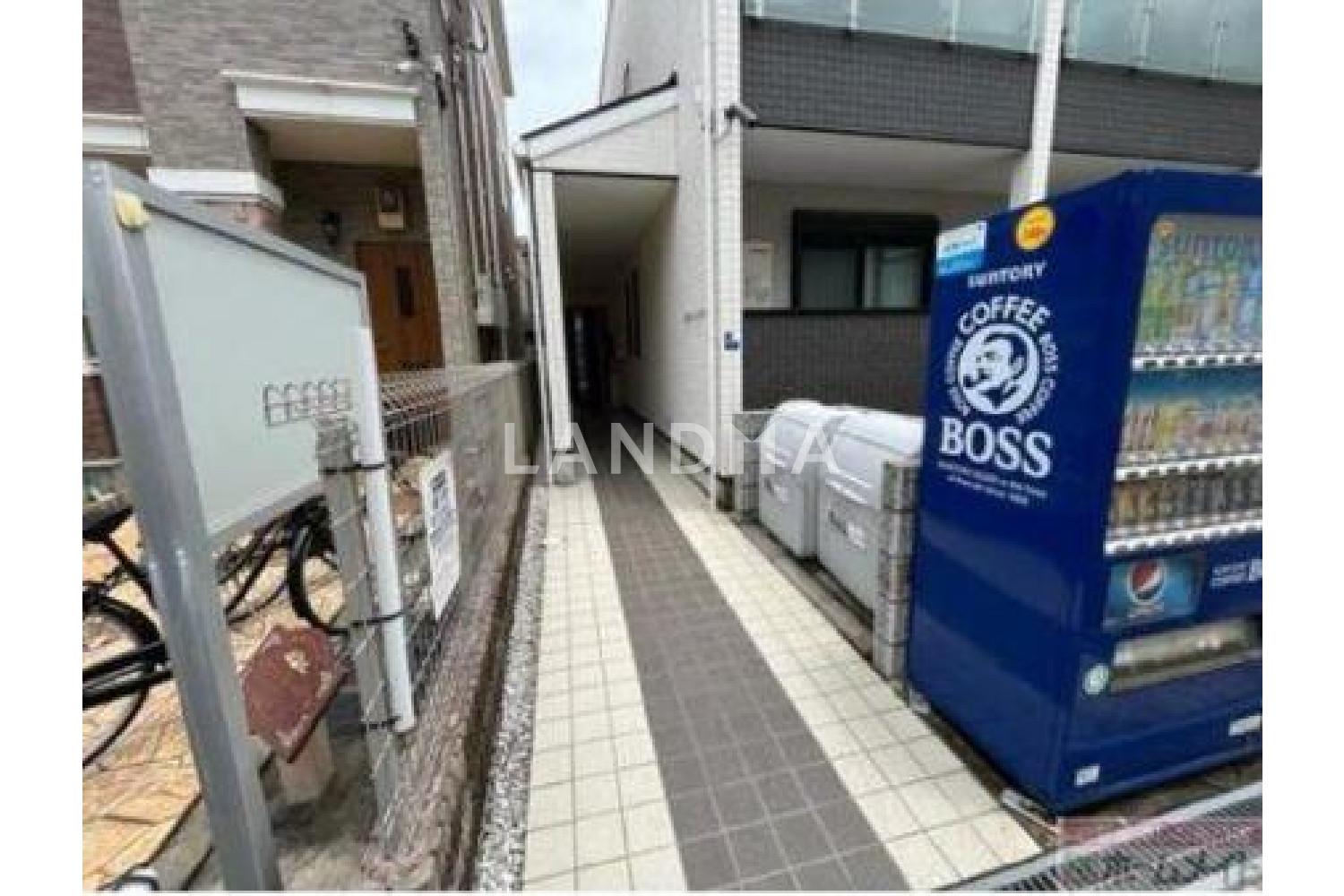 大阪府大阪市西成区聖天下1丁目8-8 一棟売りアパート 323.57㎡ 官网图片 4