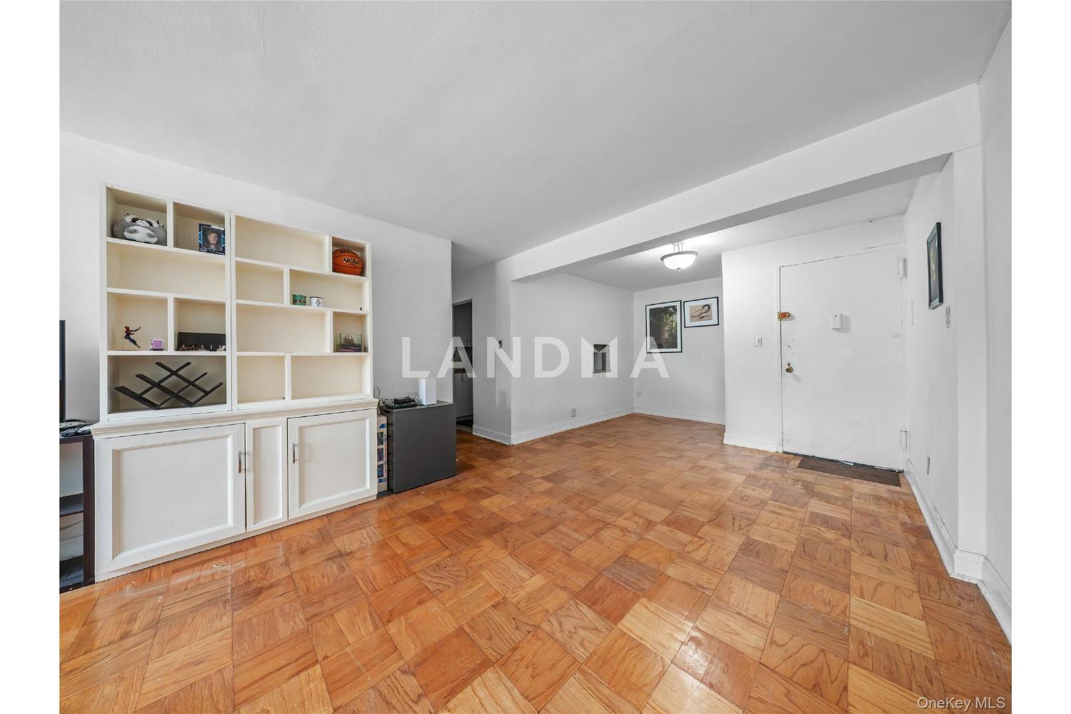 35-20 Leverich Street  Unit 209 官网图片 6