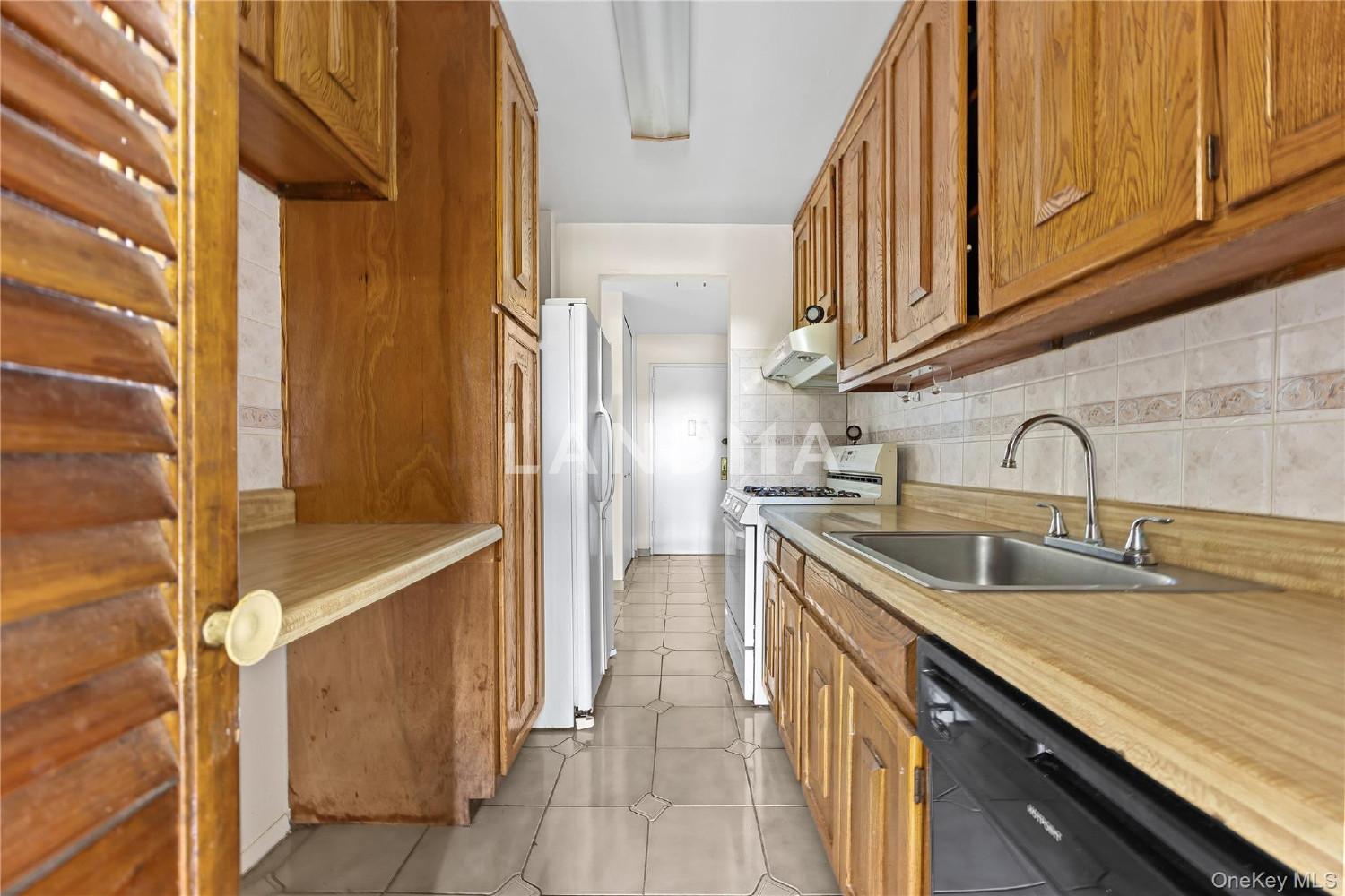 140-55 34th Avenue  Unit 3E 官网图片 4