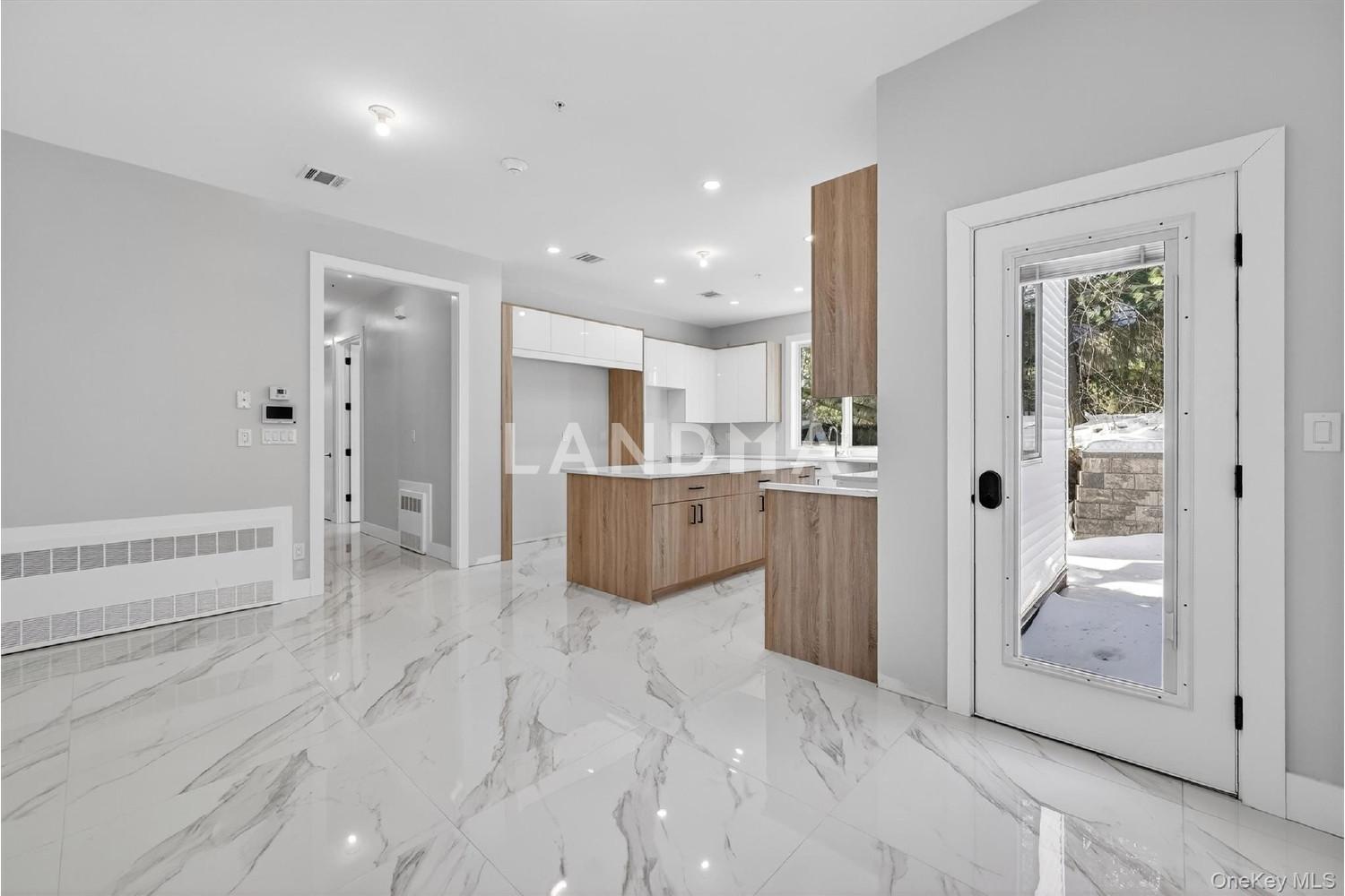 35 S Cole Avenue  Unit 201 官网图片 5