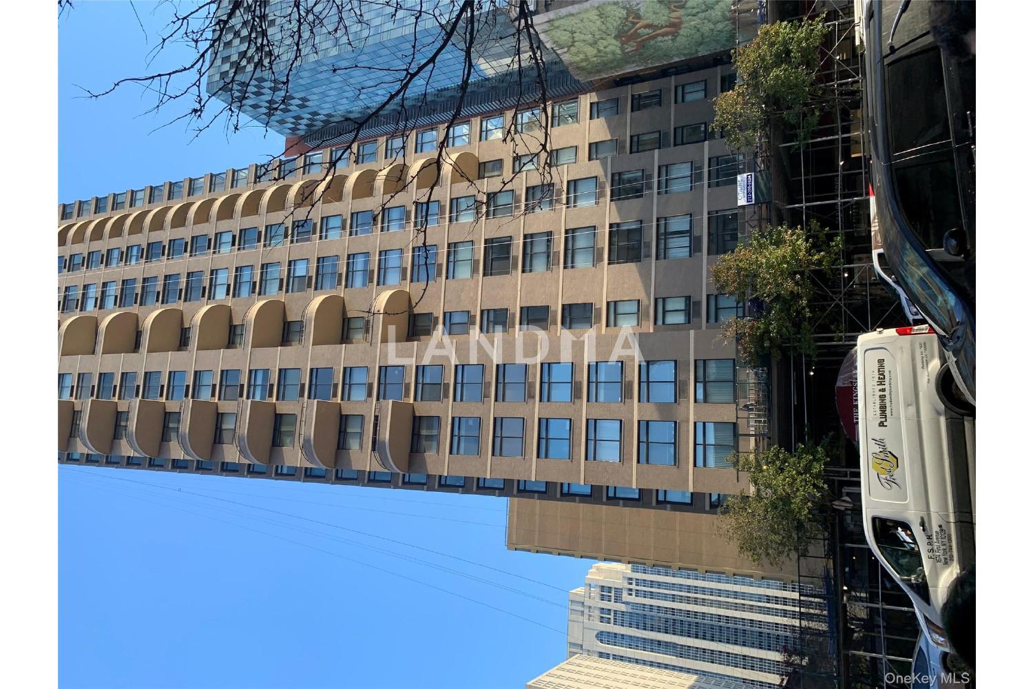 400 E 70th Street  Unit 3501