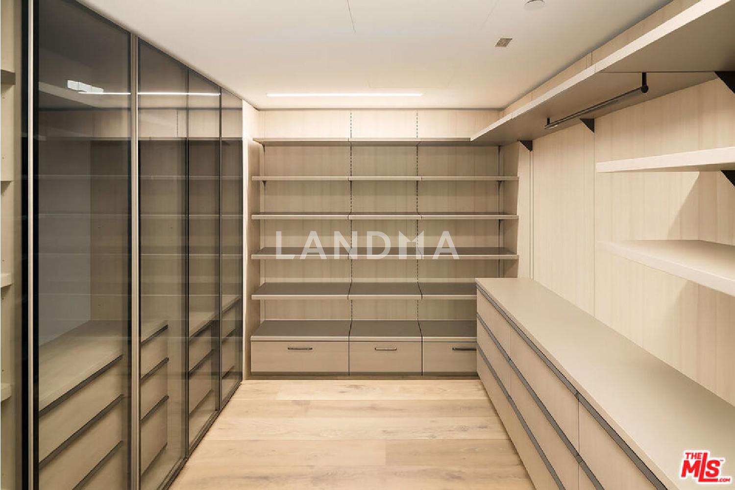 9000 W 3rd Street #208 官网图片 24