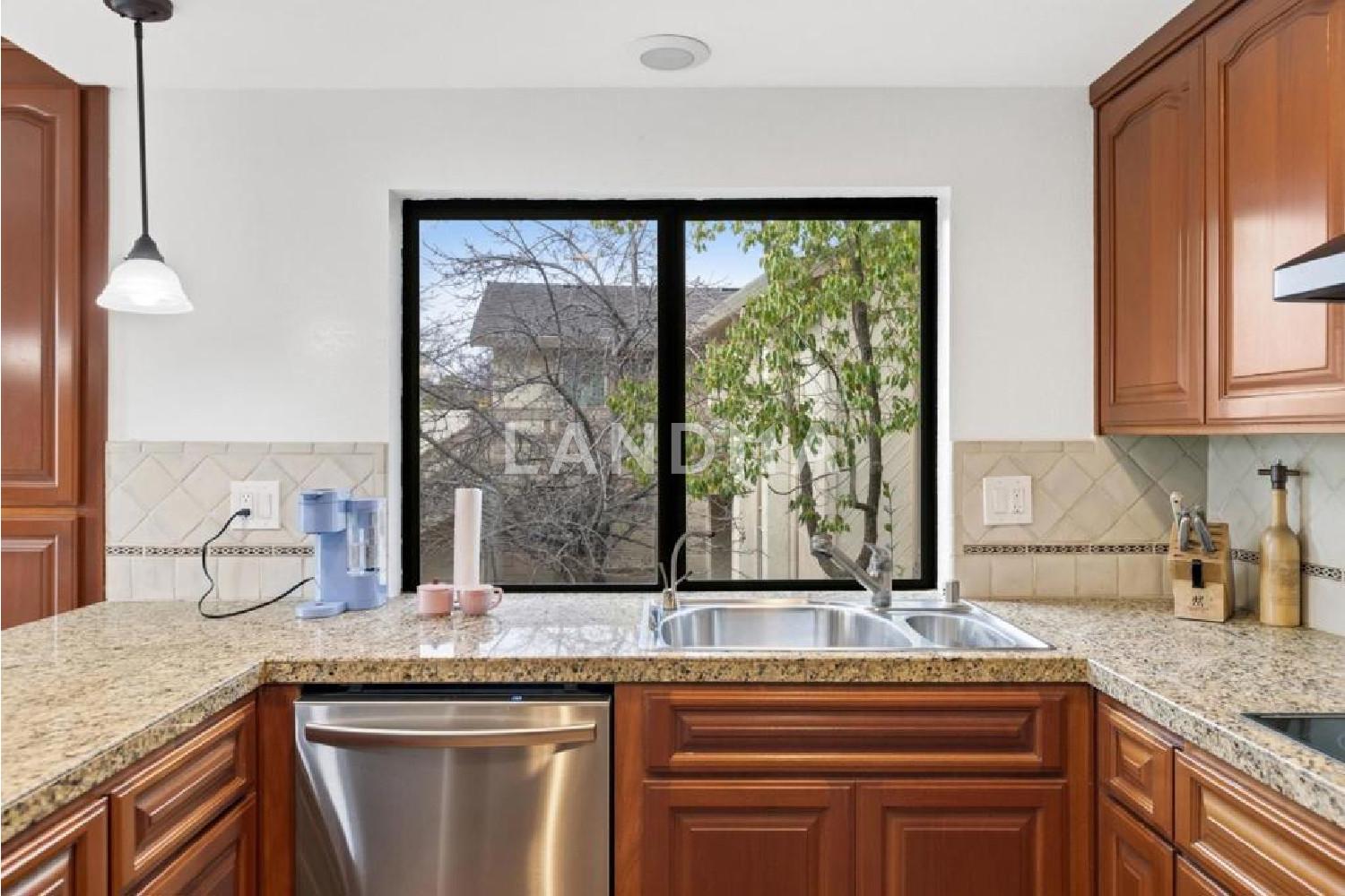 8449 Traminer Court 官网图片 15